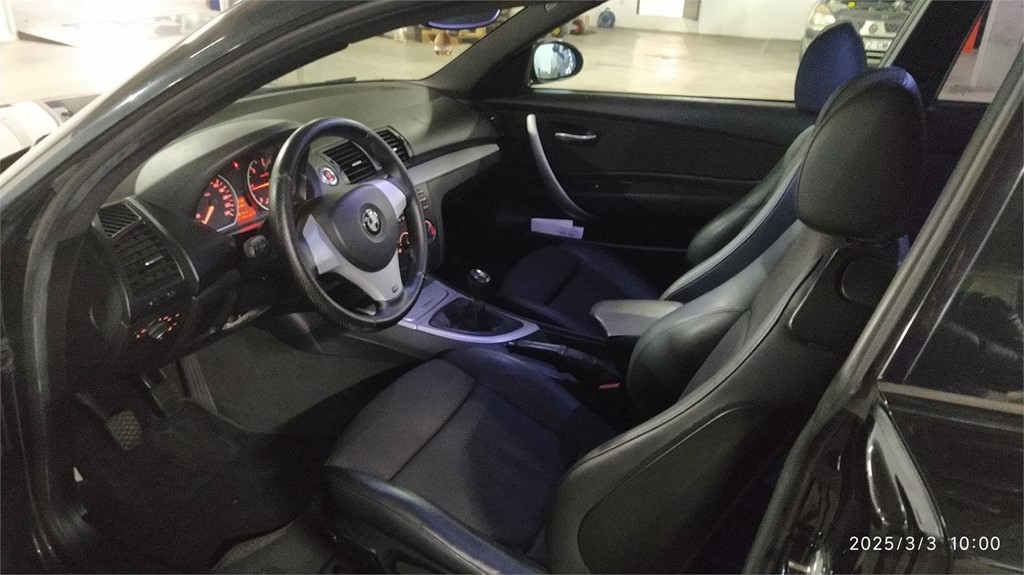 Foto 10 BMW SERIE 1  118D 