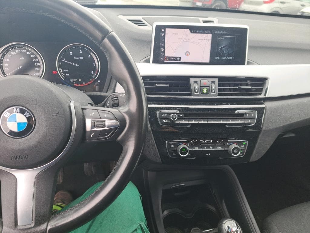 Foto 10 BMW X1 sDRIVE 18d