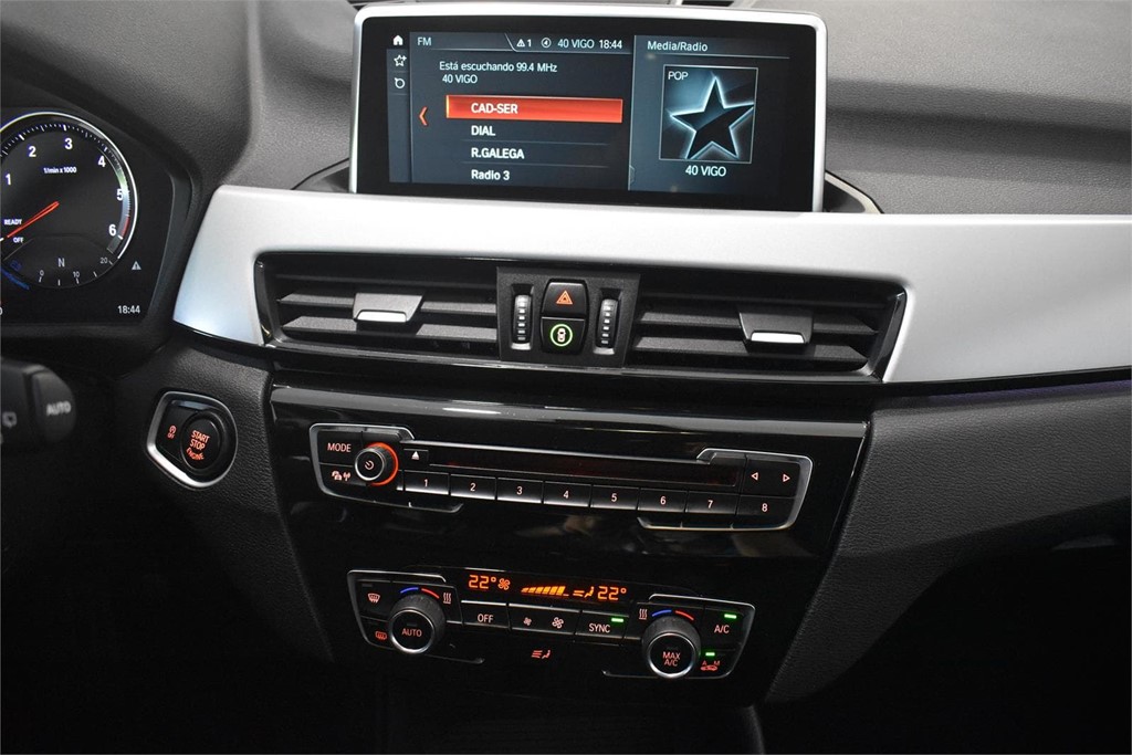 Foto 25 BMW X1 sDRIVE 18d