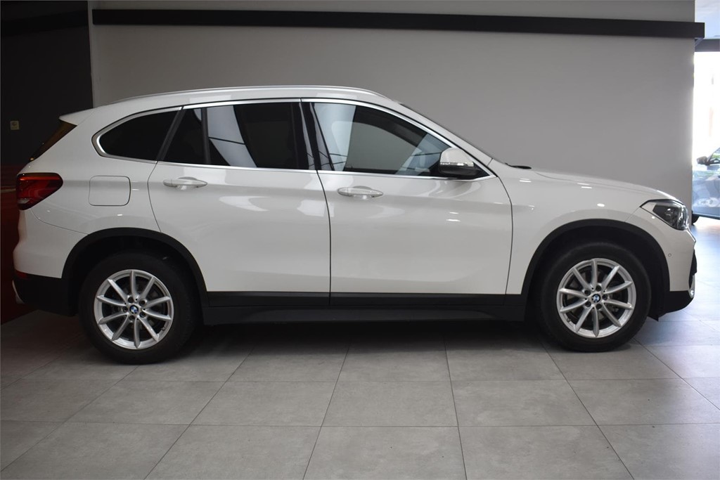 Foto 37 BMW X1 sDRIVE 18d