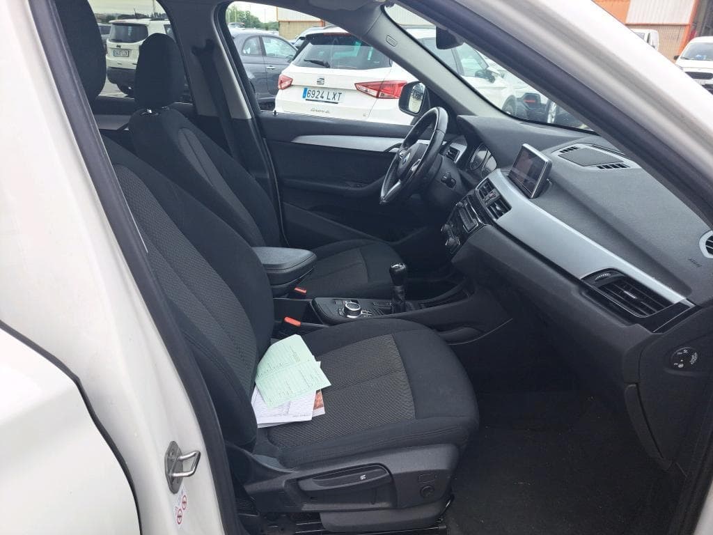 Foto 3 BMW X1 sDRIVE 18d