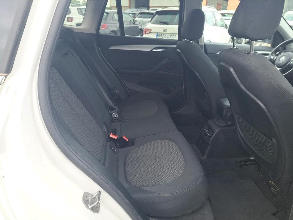 Foto 4 BMW X1 sDRIVE 18d
