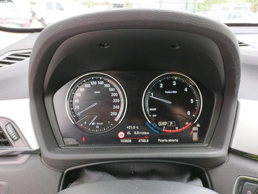 Foto 8 BMW X1 sDRIVE 18dA CORPORATE