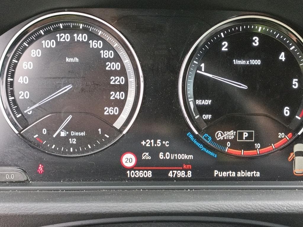 Foto 9 BMW X1 sDRIVE 18dA CORPORATE