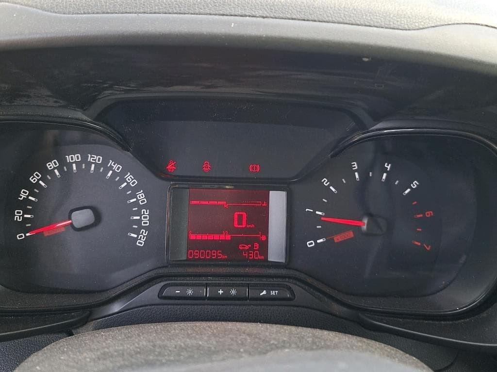 Foto 4 CITROEN BERLINGO TALLA M BlueHDi 100 CONTROL