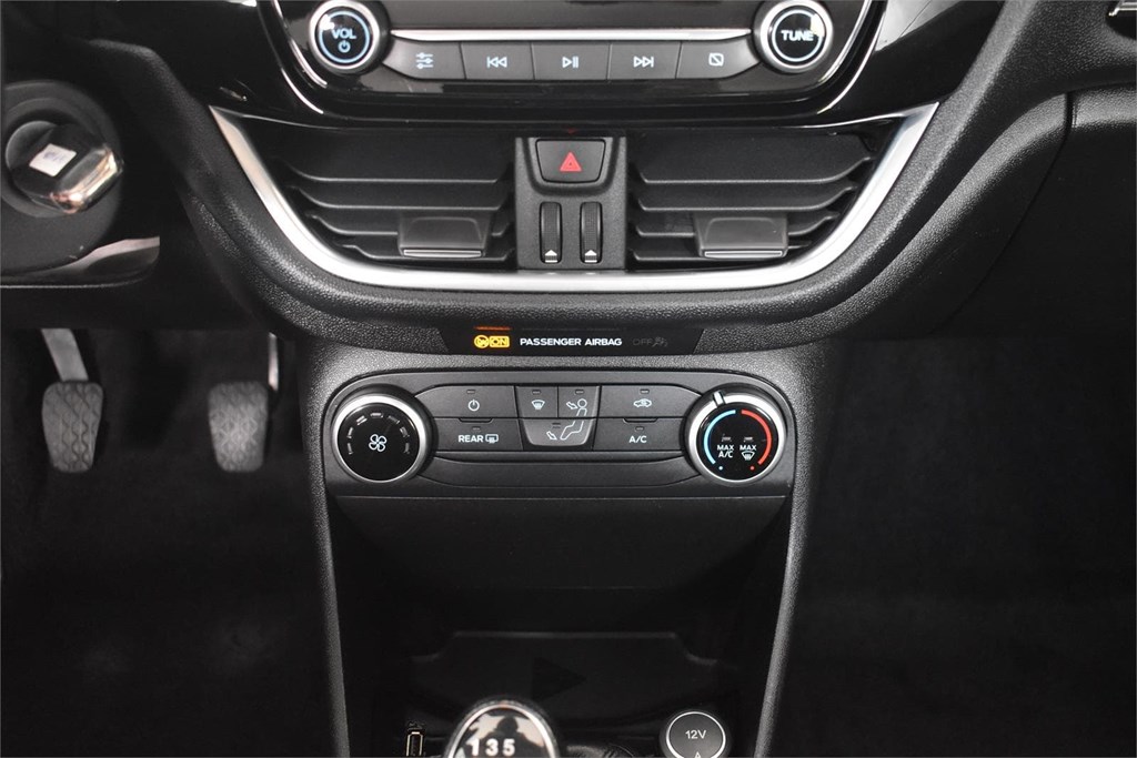 Foto 23 FORD FIESTA 1.5 TDCI  85 CV TREND+