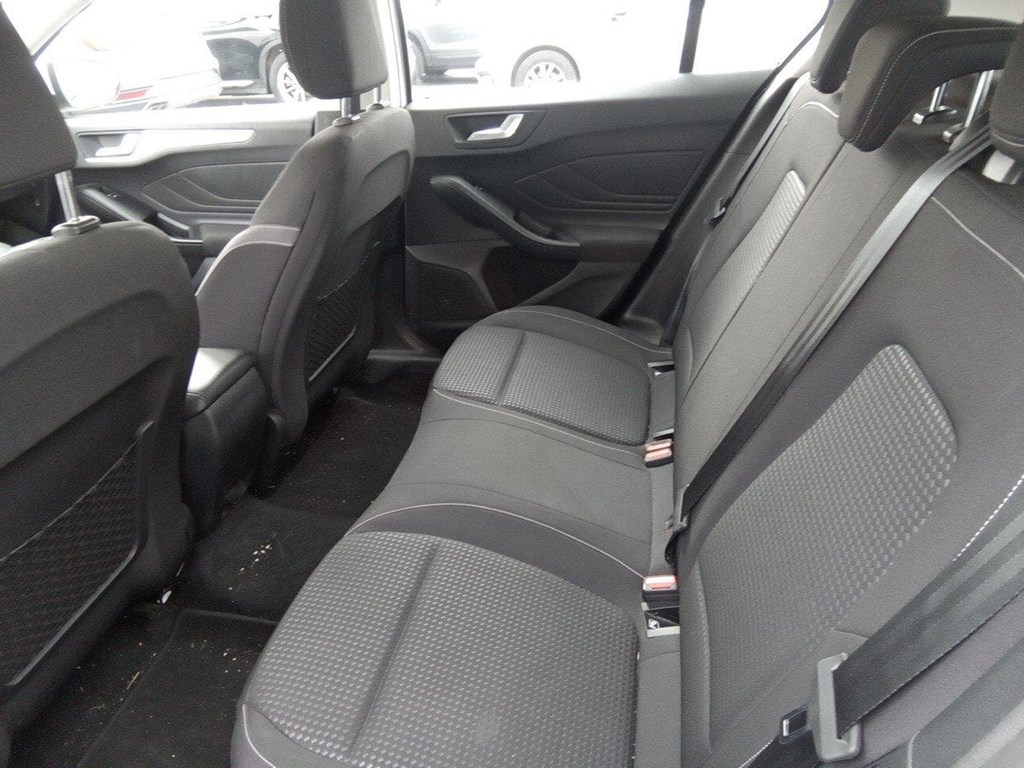 Foto 9 FORD FOCUS 1.0 ECOBOOST 92KW TREND +