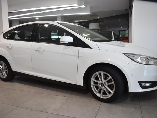 FORD FOCUS 1.5 TDCI  88KW  BUSINESS