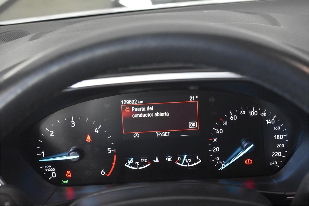Foto 17 FORD FOCUS 1.5 TDCI  95CV TREND EDITION