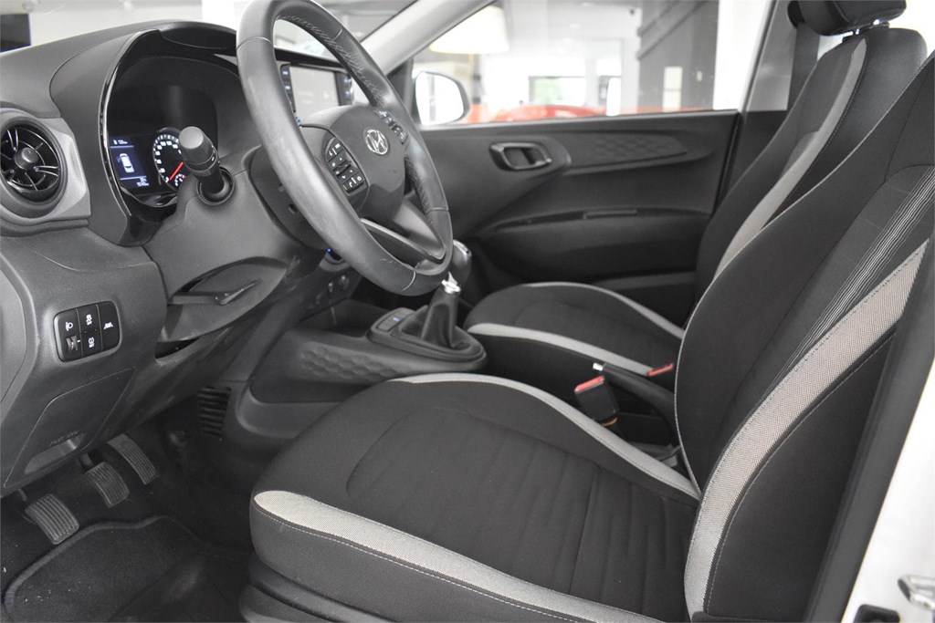Foto 11 HYUNDAI I10 KLASS 67CV