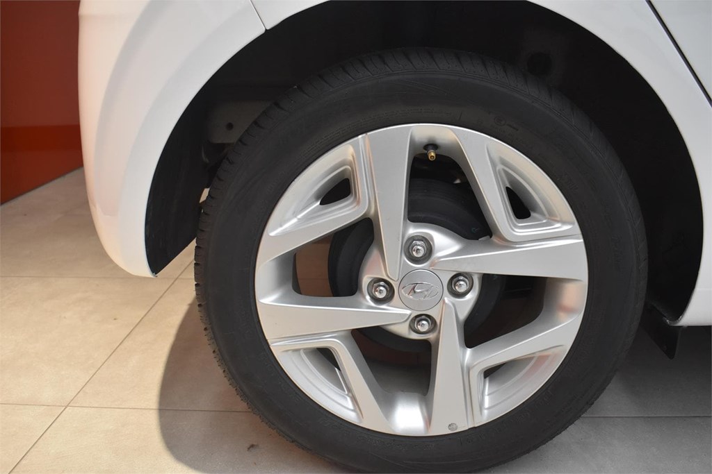 Foto 8 HYUNDAI I10 KLASS 67CV
