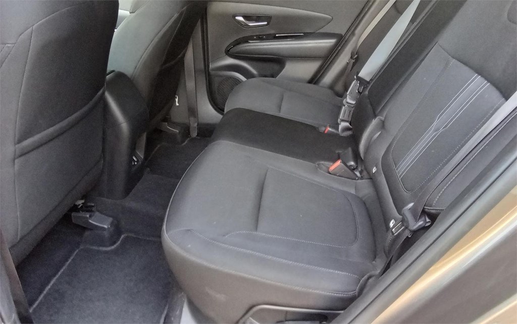 Foto 11 HYUNDAI TUCSON 1.6CRDI (136CV) 48V TECNO DCT 2C
