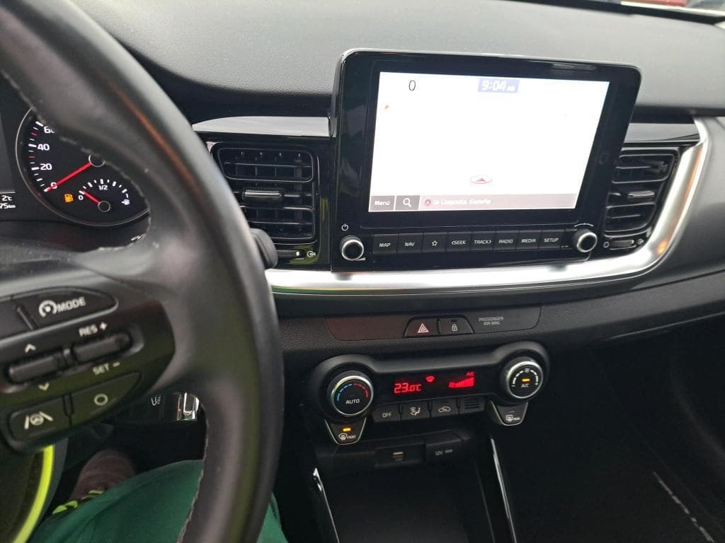 Foto 11 KIA STONIC 1.0T-GDI 120CV MHEV iMT DRIVE