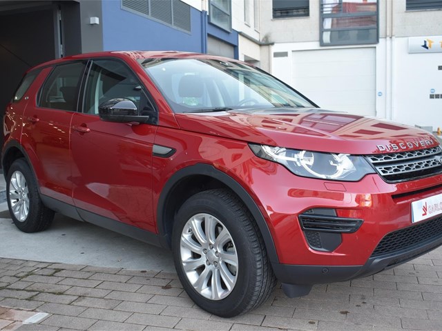 LAND ROVER DISCOVERY SPORT 2.0L TD4 150CV 4X4 PURE AUTOMATICO