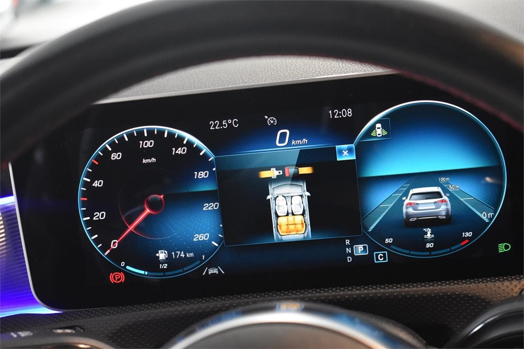 Foto 22 MERCEDES  CLA  200 D DCT SHOOTING BRAKE