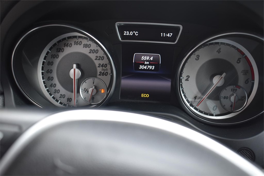 Foto 14 MERCEDES  CLA  200 D 