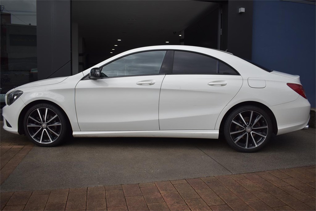 Foto 3 MERCEDES  CLA  200 D 