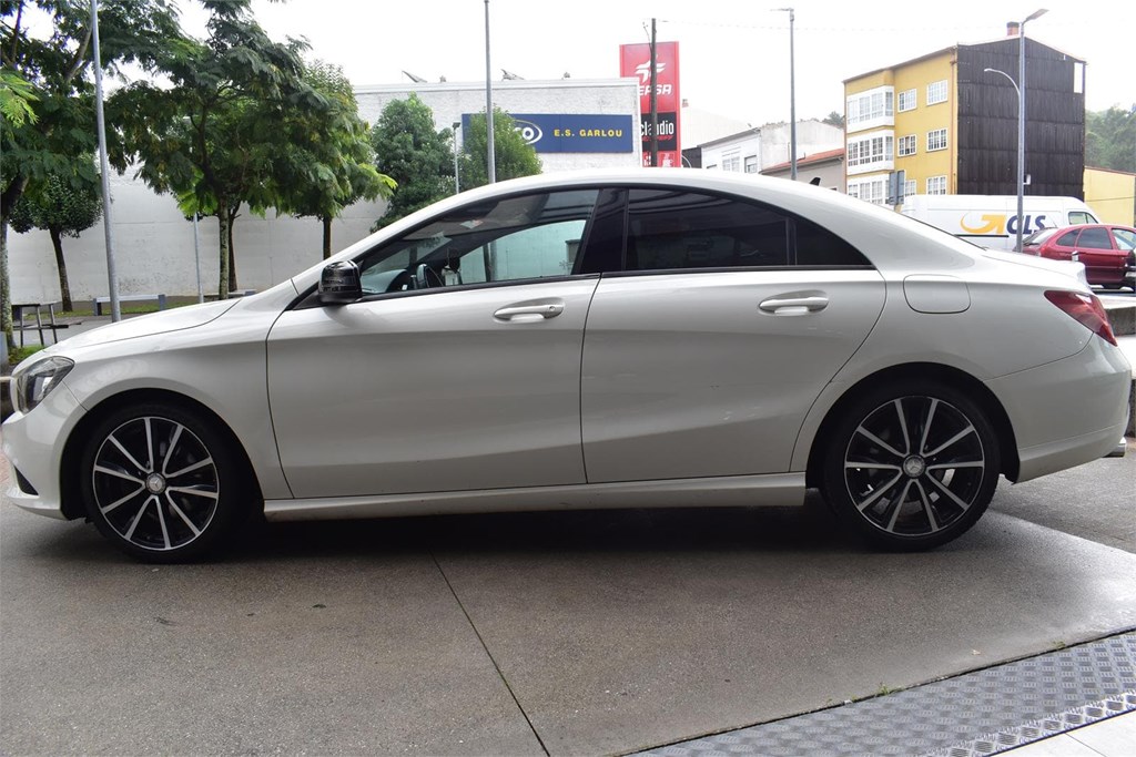 Foto 4 MERCEDES  CLA  200 D 