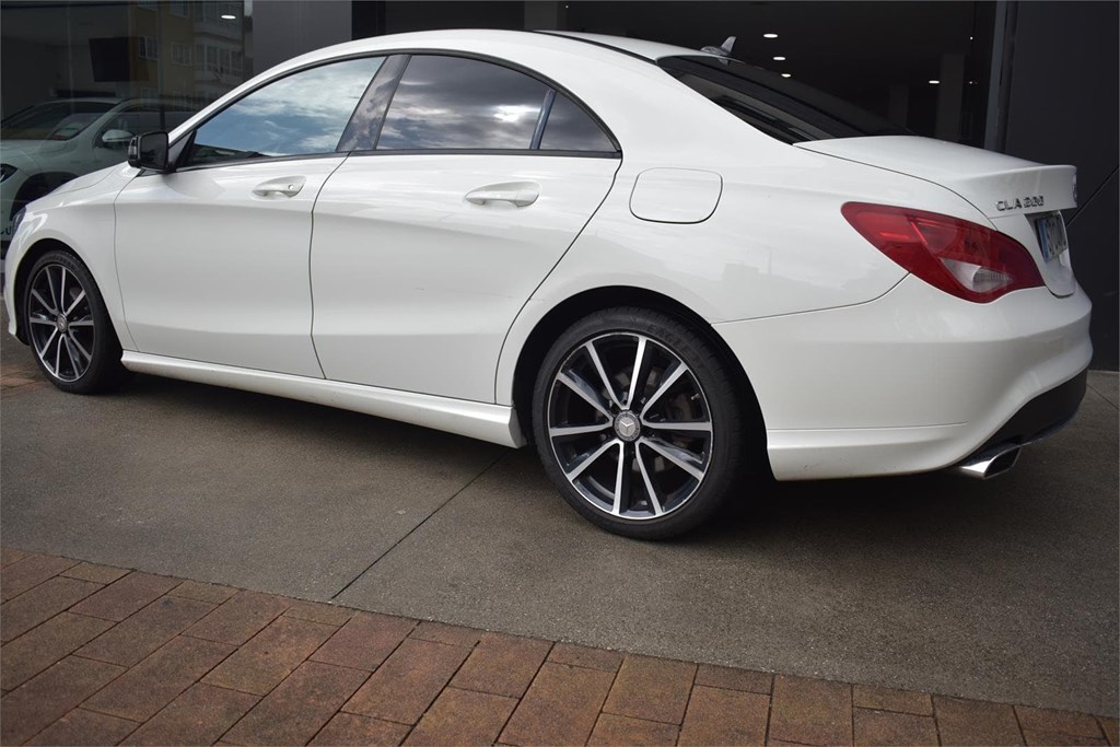 Foto 5 MERCEDES  CLA  200 D 
