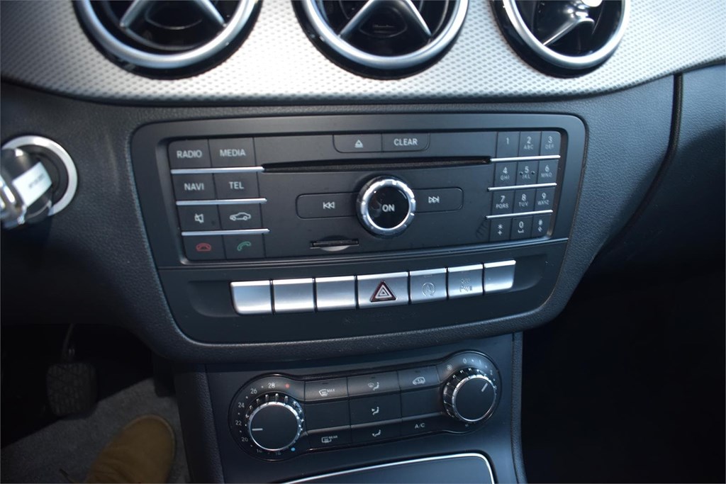 Foto 16 MERCEDES  CLASE B 180D 1.5 110CV