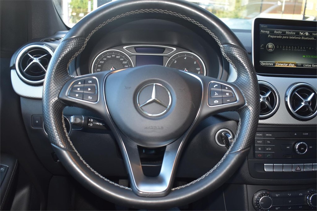 Foto 26 MERCEDES  CLASE B 180D 1.5 110CV