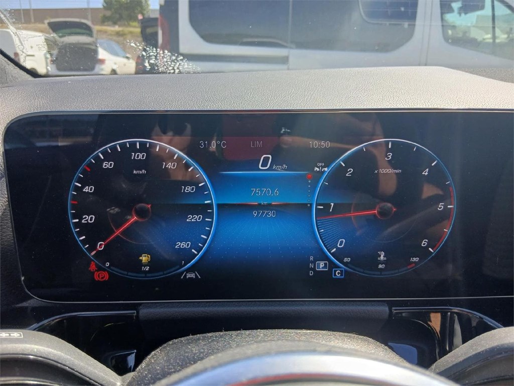 Foto 4 MERCEDES GLA 200 CDI AUT  150CV 8V DCT
