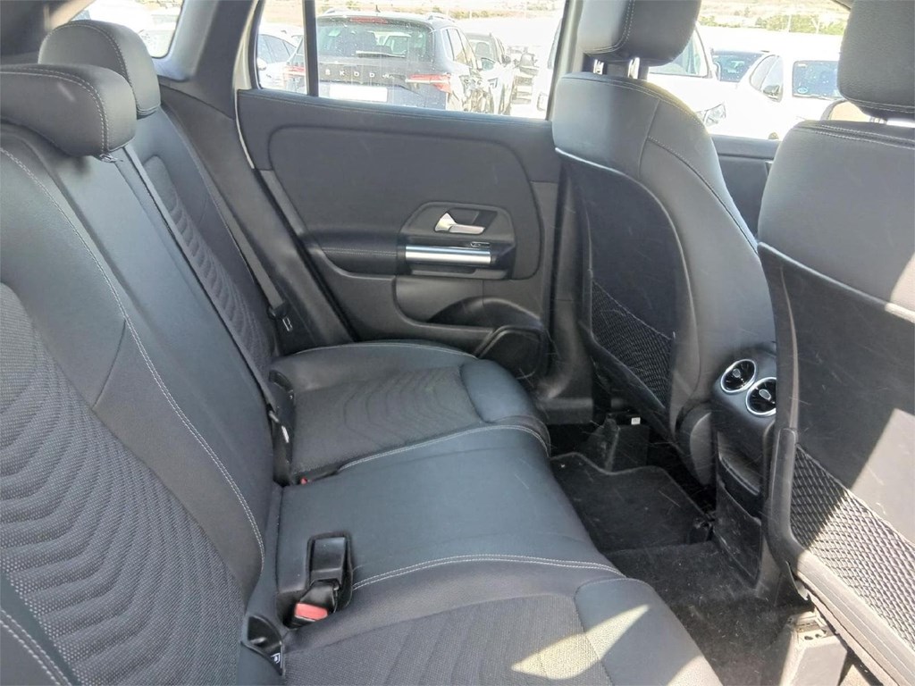 Foto 7 MERCEDES GLA 200 CDI AUT  150CV 8V DCT