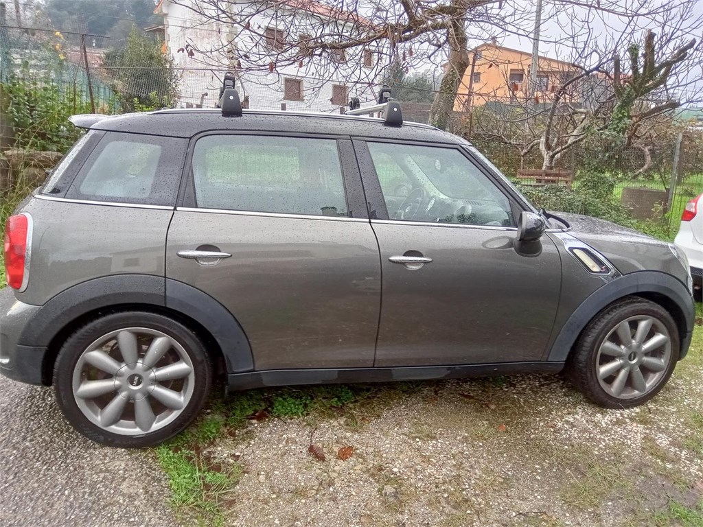 Foto 2 MINI COOPER SD COUNT 5PT 143CV AUTOMATICO