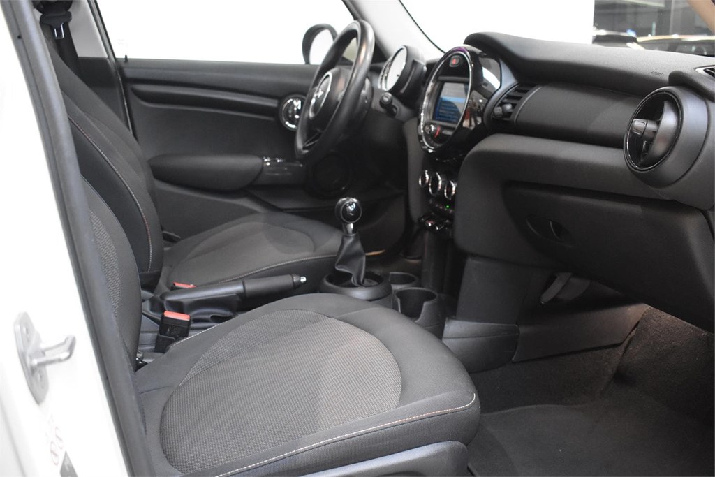 Foto 11 Mini ONE 5 PT. 102 CV