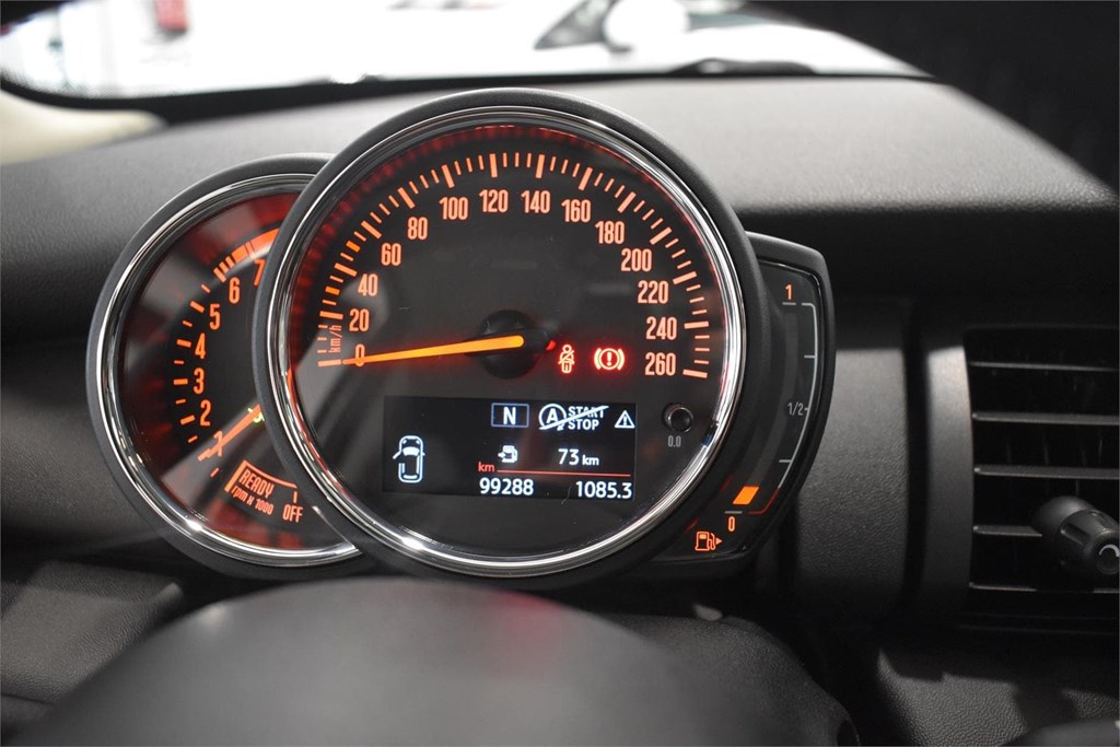 Foto 16 Mini ONE 5 PT. 102 CV