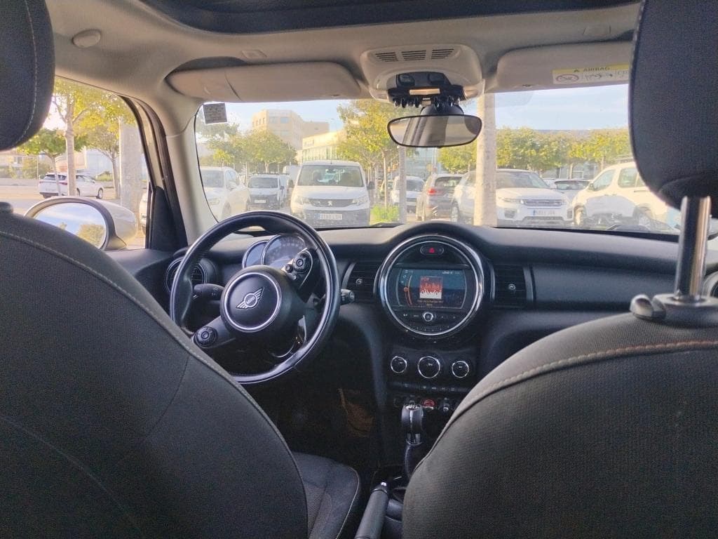 Foto 2 Mini ONE 5 PT. 102 CV