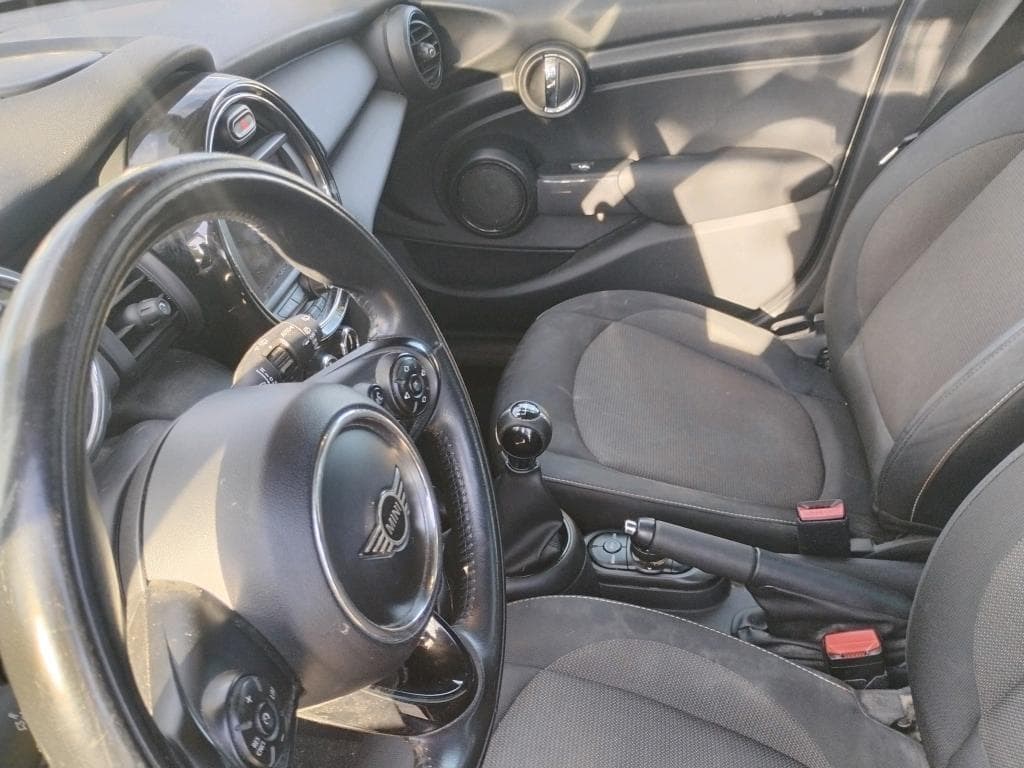 Foto 9 Mini ONE 5 PT. 102 CV