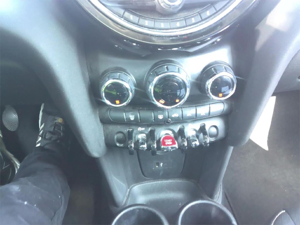 Foto 11 Mini ONE 5 PT. 102 CV