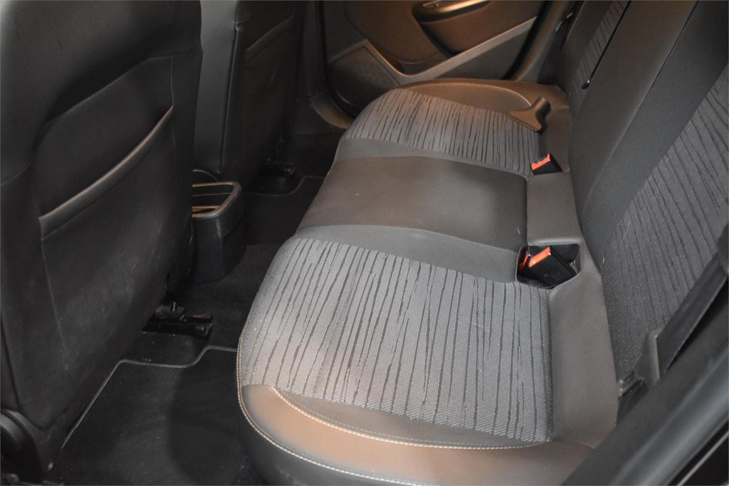 Foto 14 OPEL ASTRA  1.6  CDTI 110CV NOTCHBACK 4P SELECTIVE 