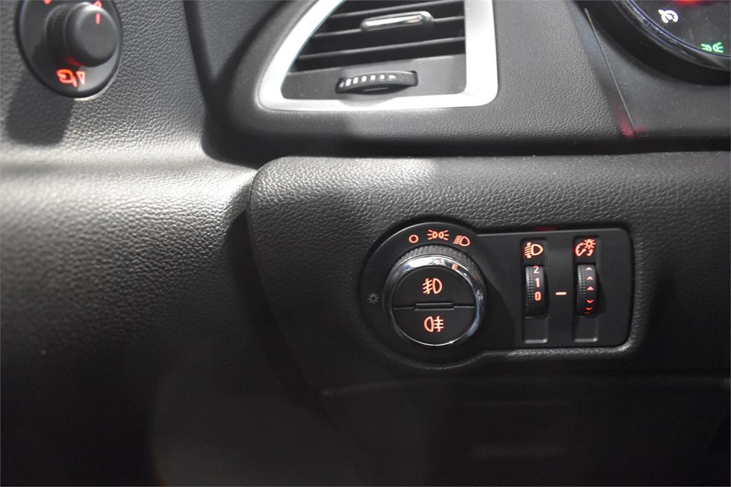 Foto 16 OPEL ASTRA  1.6  CDTI 110CV NOTCHBACK 4P SELECTIVE 