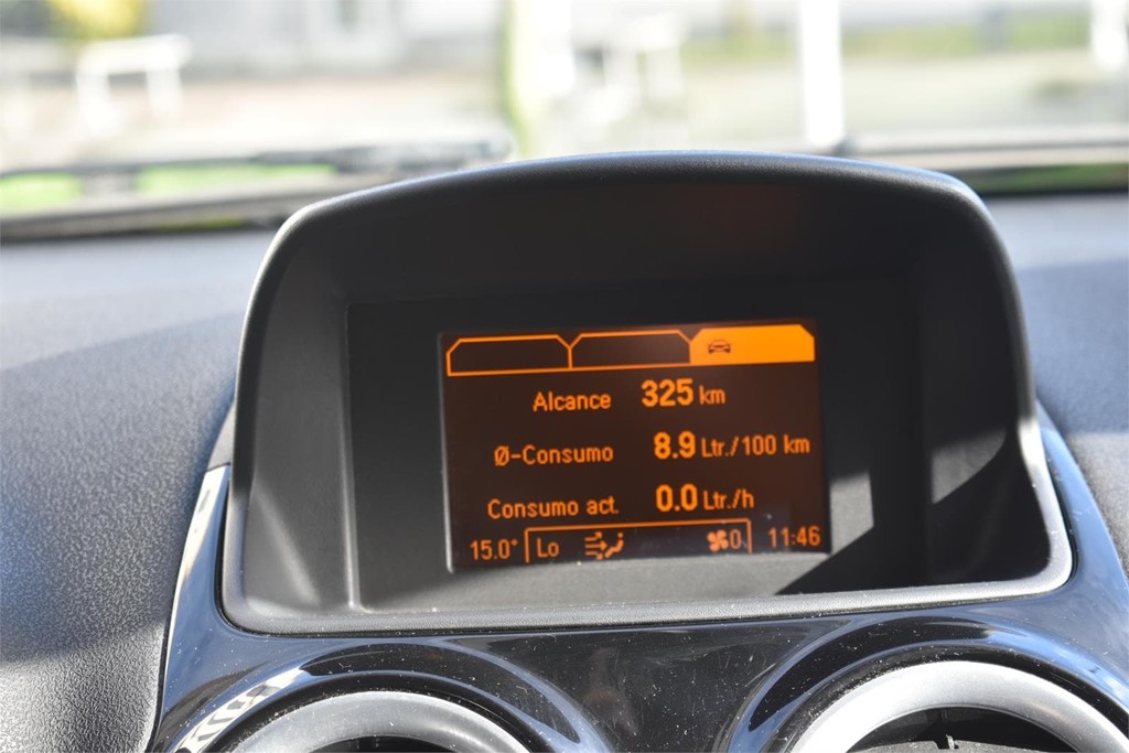 Foto 14 OPEL CORSA 1.4 100CV COSMO 
