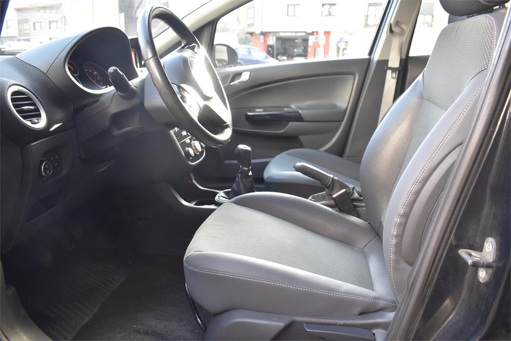 Foto 7 OPEL CORSA 1.4 100CV COSMO 