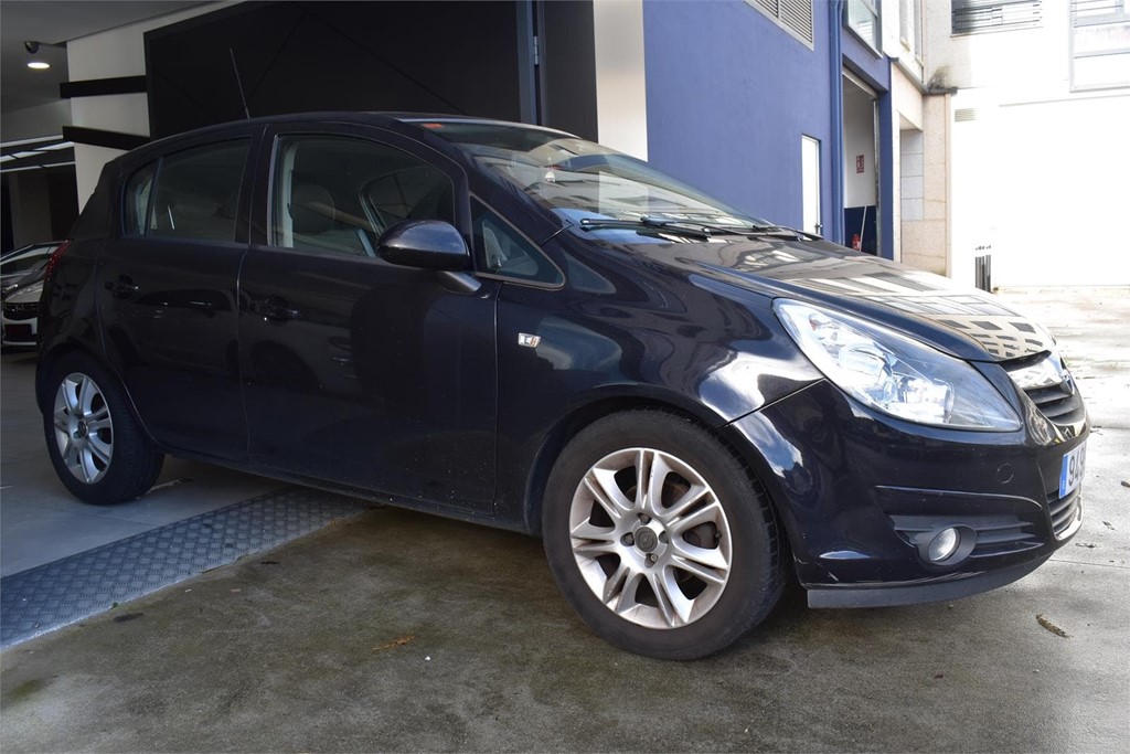 Foto 1 OPEL CORSA 1.4 90CV COSMO 