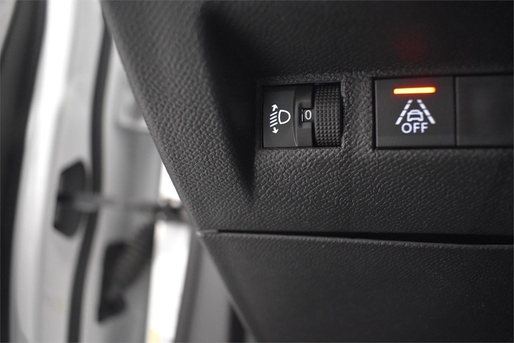 Foto 21 PEUGEOT 2008 1.5 HDI 110CV ALLURE 