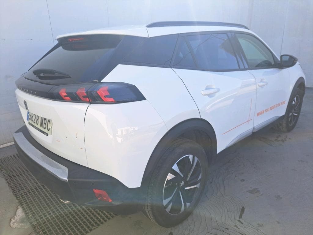 Foto 2 PEUGEOT 2008 1.5 HDI 110CV ALLURE 