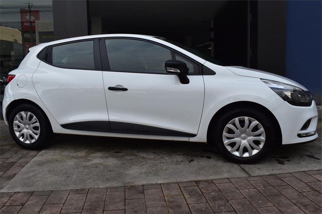 Foto 2 RENAULT CLIO   BUSINESS 1.5 DCI 90