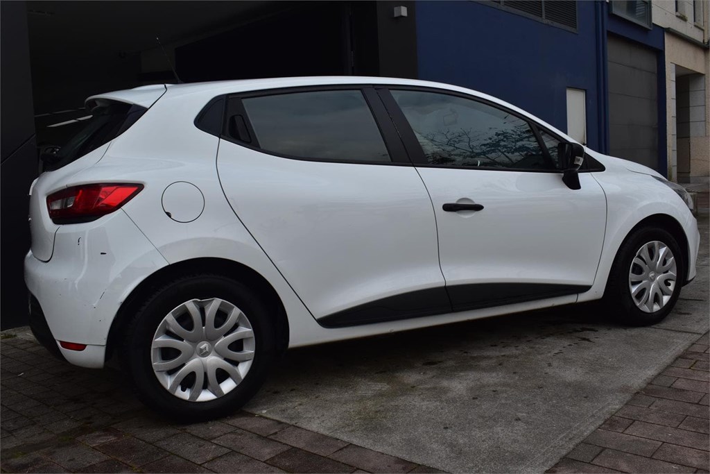 Foto 4 RENAULT CLIO   BUSINESS 1.5 DCI 90