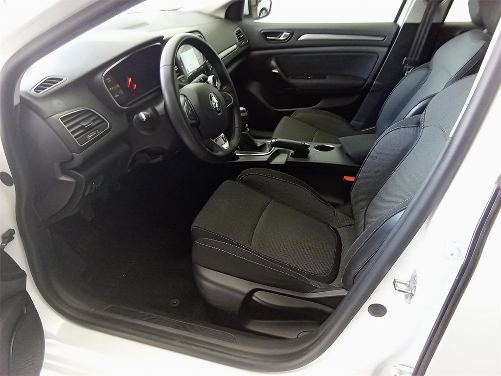 Foto 10 RENAULT MEGANE 1.5 DCI  EQUILIBRE BLUE 115CV