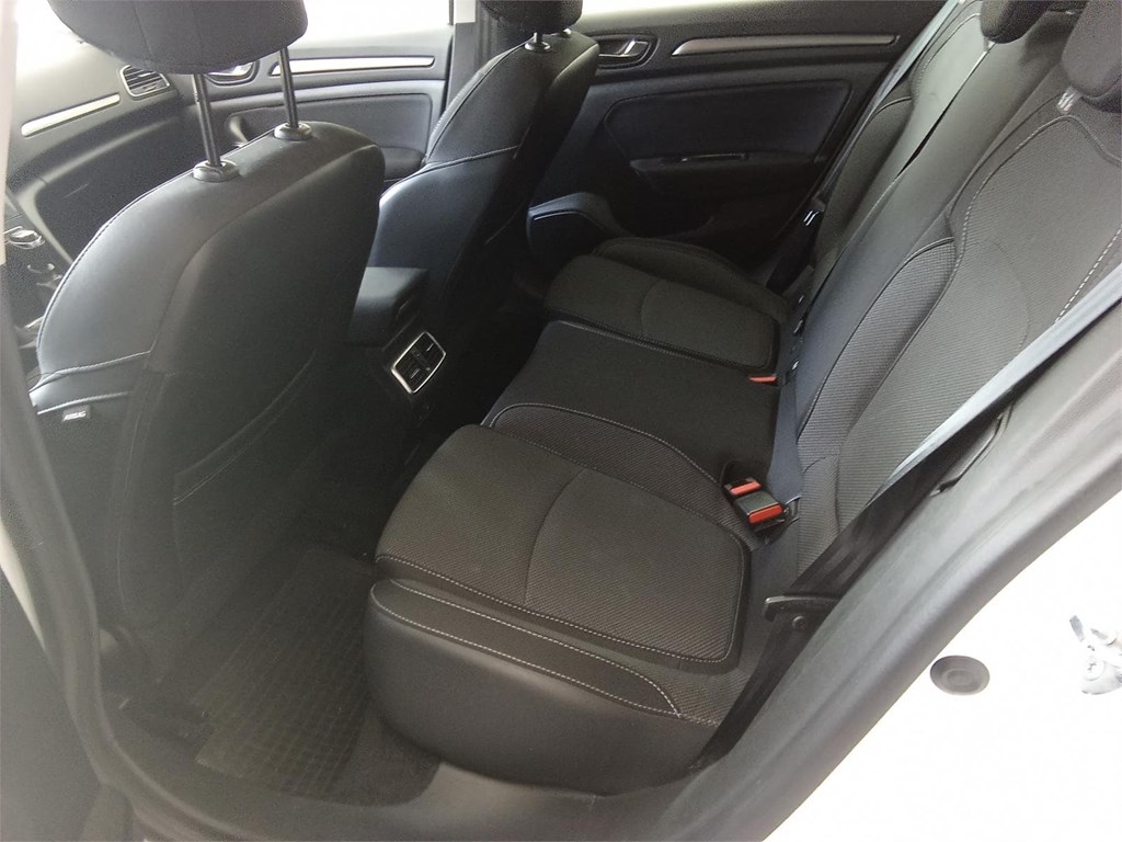Foto 11 RENAULT MEGANE 1.5 DCI  EQUILIBRE BLUE 115CV