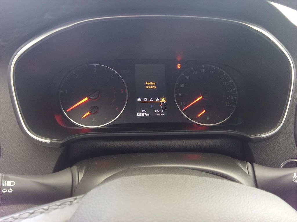 Foto 14 RENAULT MEGANE 1.5 DCI  EQUILIBRE BLUE 115CV