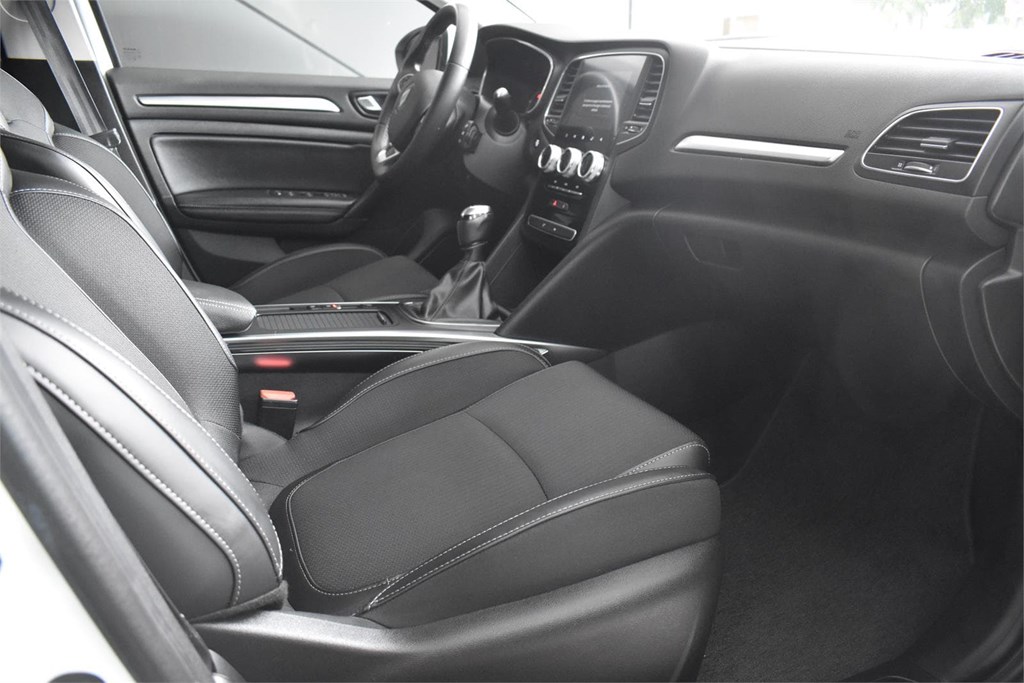 Foto 8 RENAULT MEGANE 1.5 DCI  ZEN BLUE 115CV