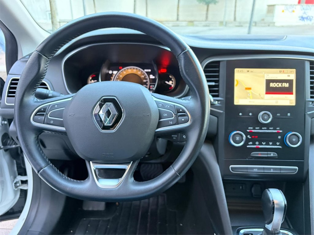Foto 8 RENAULT MEGANE SPORT TOURER  ZEN 140CV AUTOMATICO