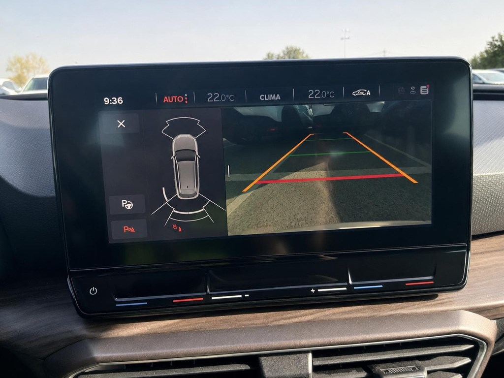 Foto 14 SEAT LEON FAMILIAR SP 1.5 eTSI 110kW DSG S&S XCELLENCE GO L