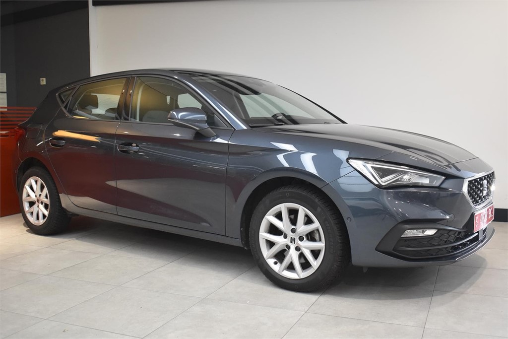 Foto 33 SEAT LEON STYLE  2.0TDI 150CV  DSG 7 E6