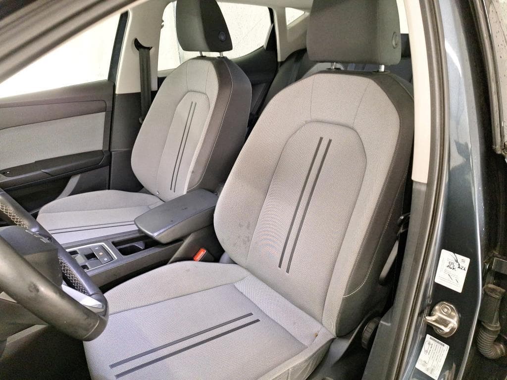 Foto 5 SEAT LEON STYLE  2.0TDI 150CV  DSG 7 E6